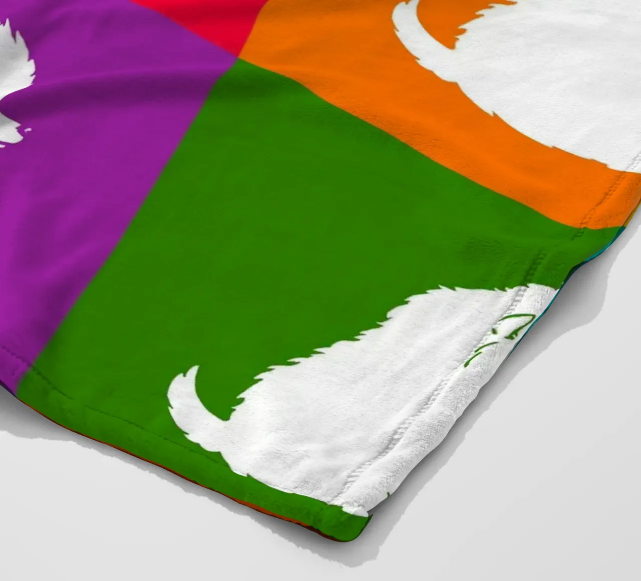 Piccolo spitz coperta in pile da Pop dogs