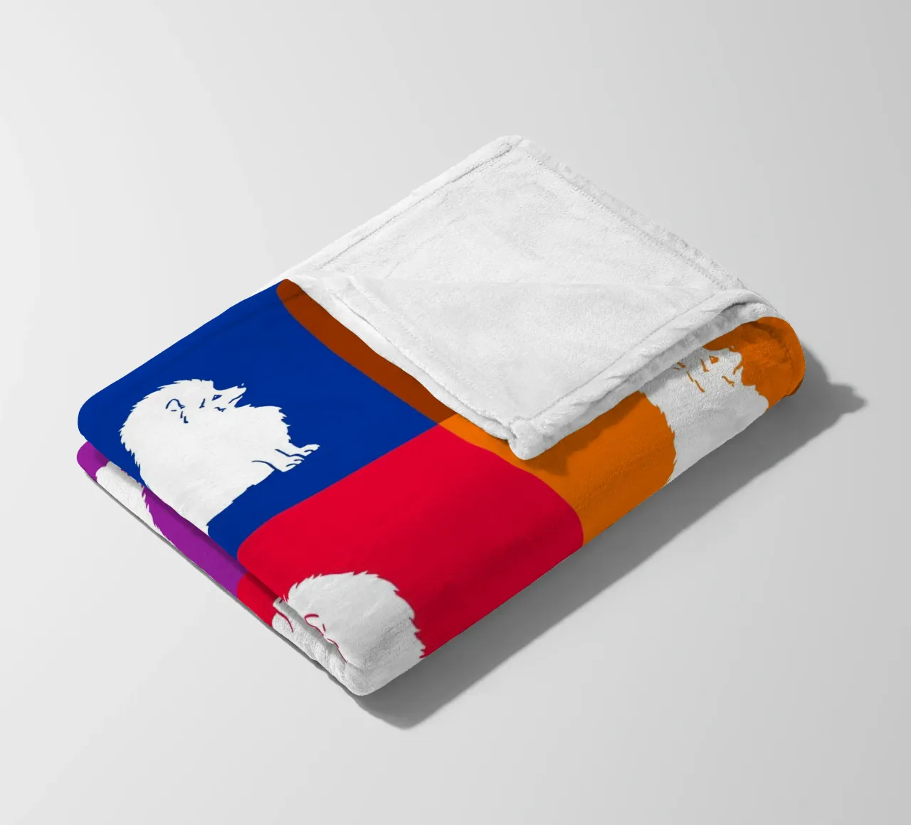 Piccolo spitz coperta in pile da Pop dogs