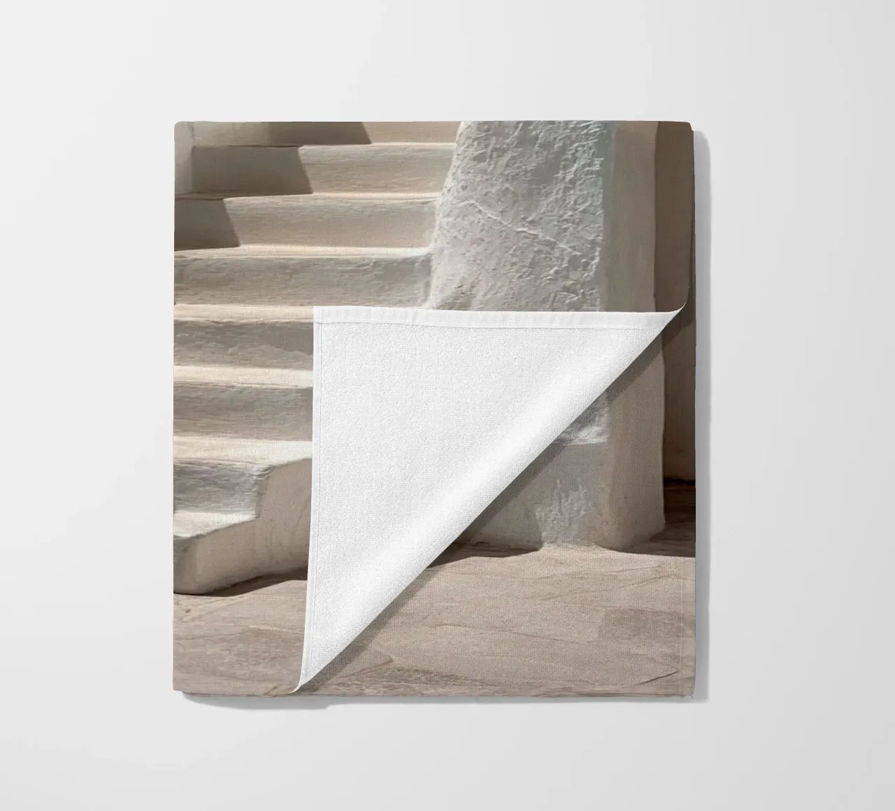 Scala mediterranea intagliata telo mare da Affiches Minimalistes