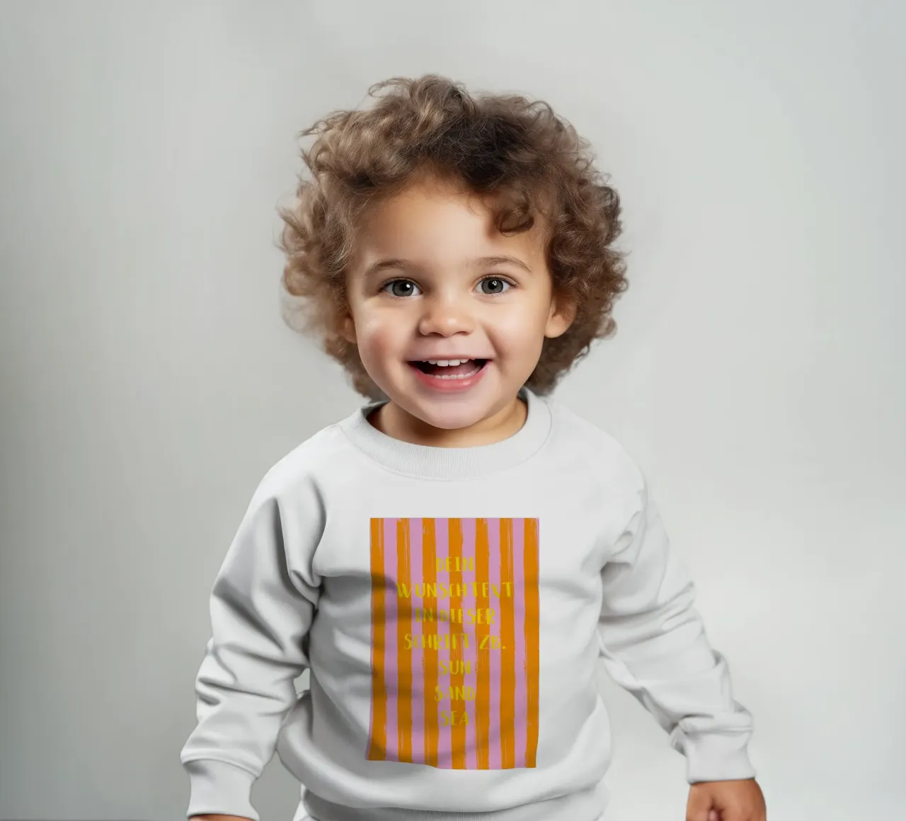 Dein Wunschtext auf gestreiftem Pinselstrichhintergrund felpa neonato da Typo Designs