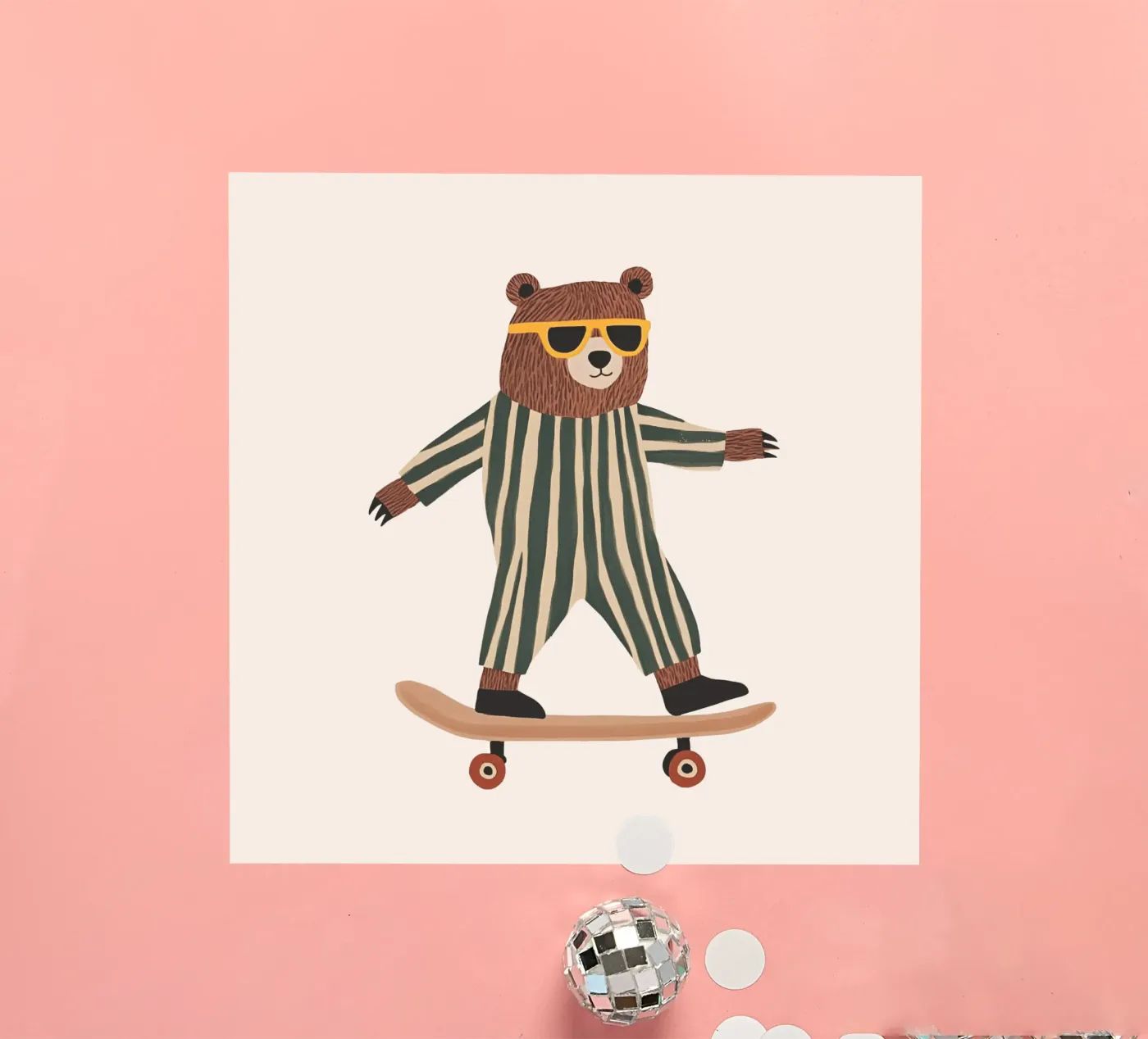 Orso che fa skateboard, arte da parete per la cameretta, regalo per la stanza dei bambini adesivo da Little Lola