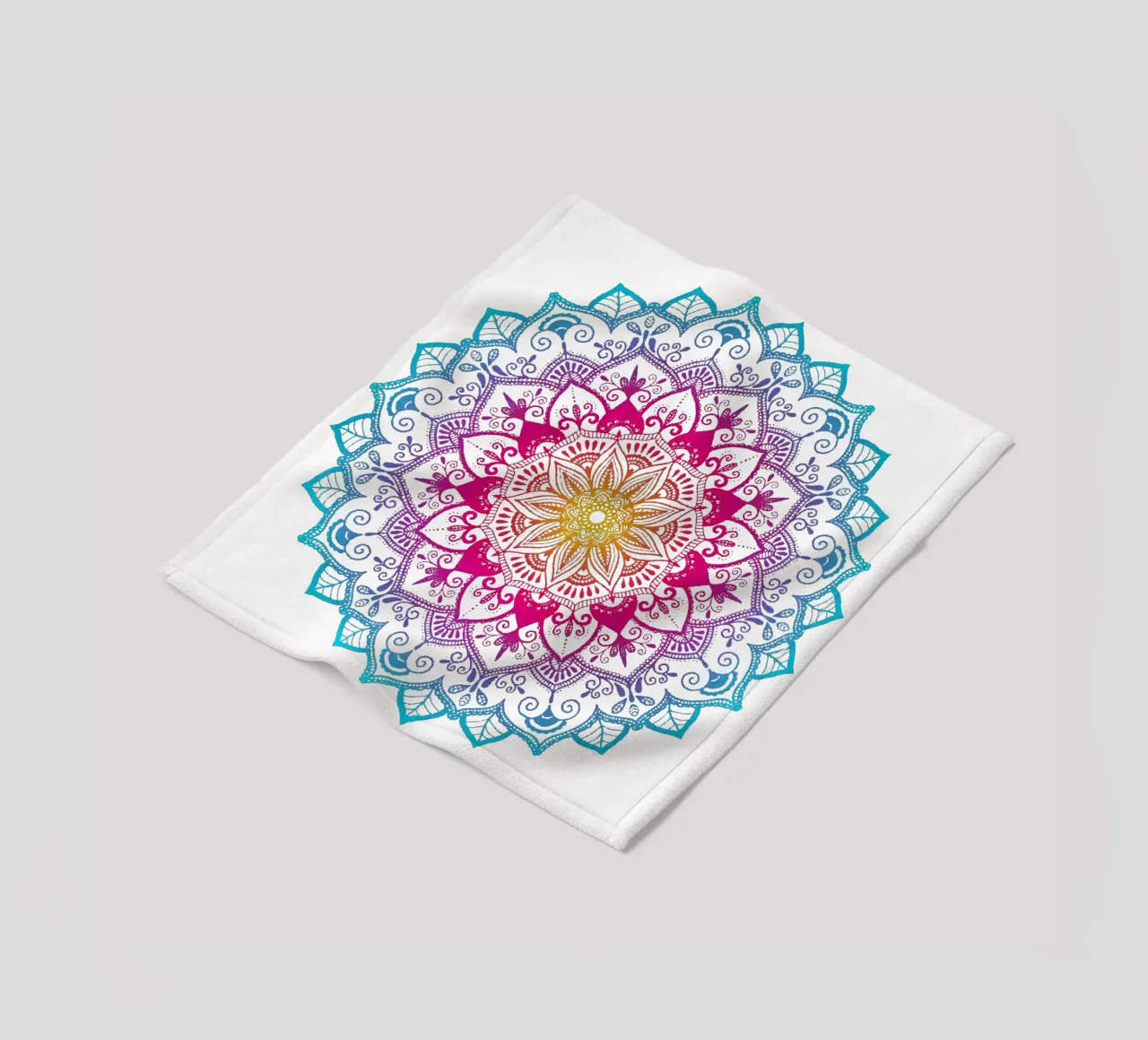Mandala con i colori dell'arcobaleno coperta in pile da CalliLetters