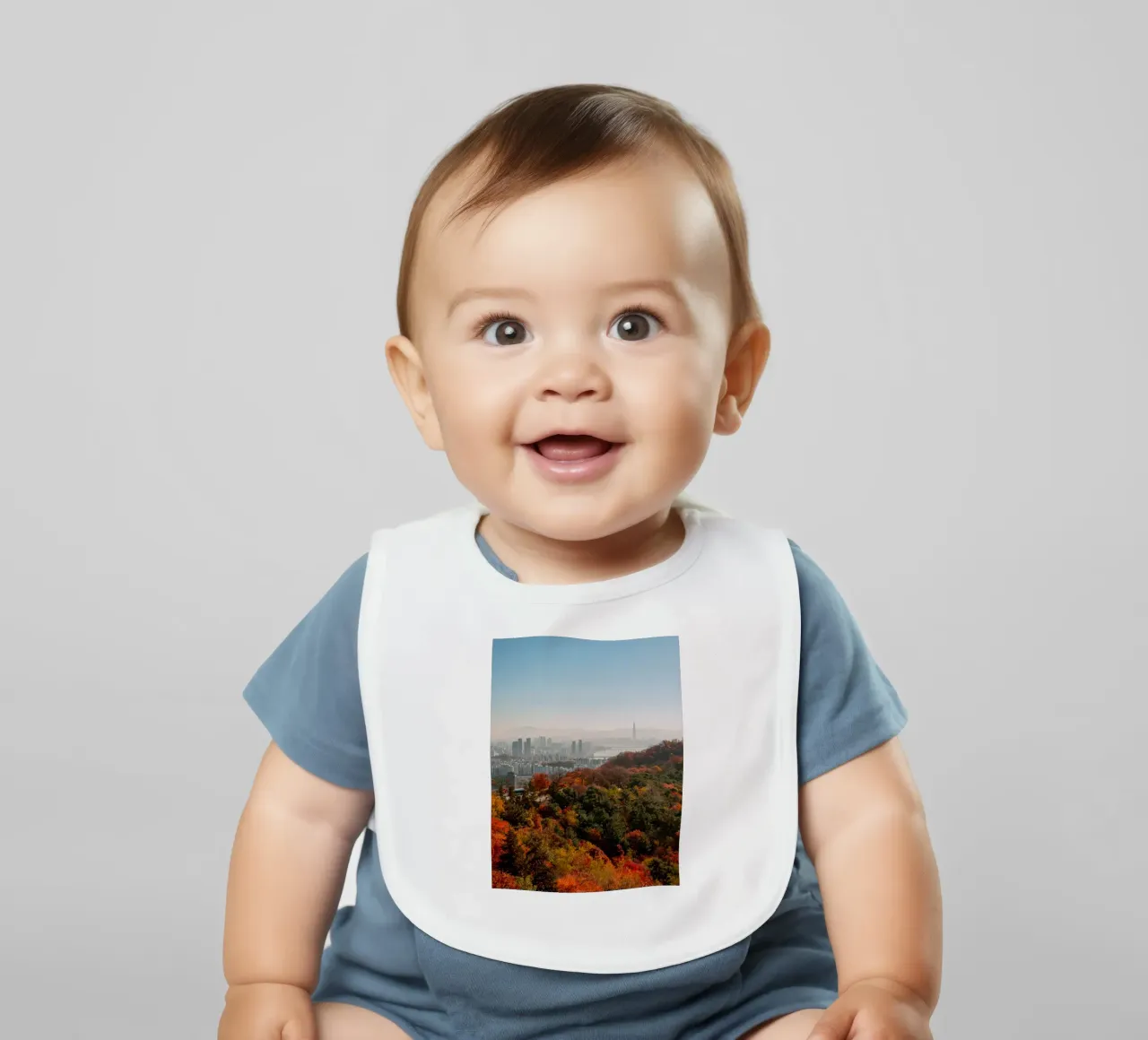 Vue d'automne de Séoul, Corée du Sud bavoir de mbgraphx2