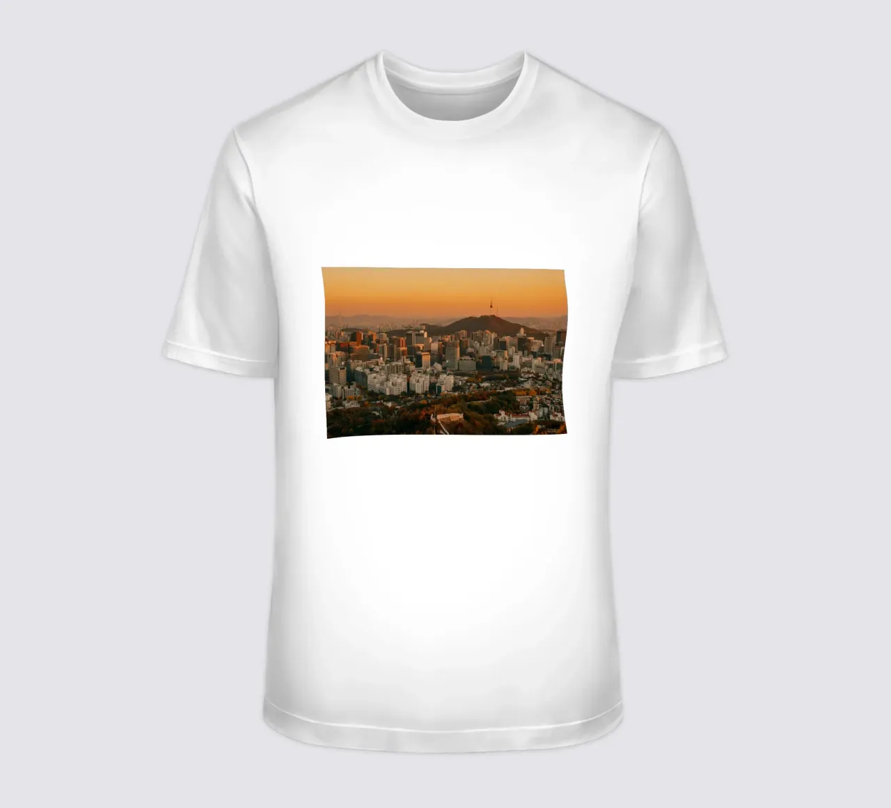Tramonto a Seul, Corea del Sud t-shirt da mbgraphx2