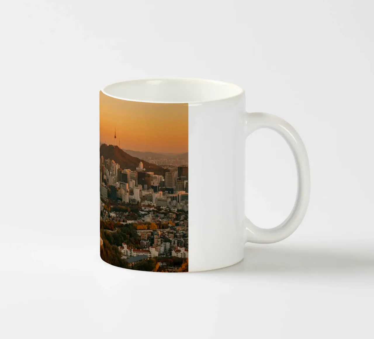 Tramonto a Seul, Corea del Sud tazza in ceramica da mbgraphx2