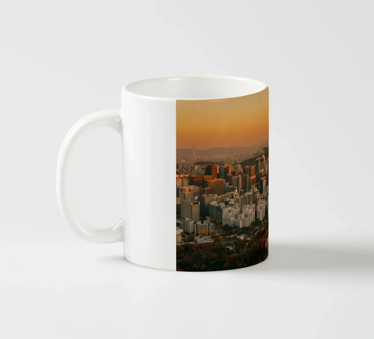 Tramonto a Seul, Corea del Sud tazza in ceramica da mbgraphx2