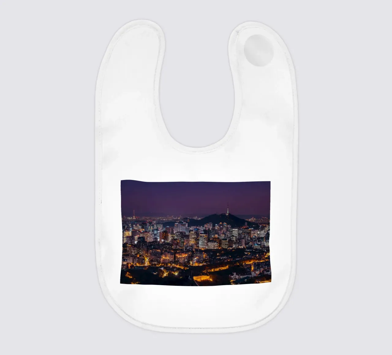 Skyline notturno della città di Seul, Corea del Sud bavaglino da mbgraphx2