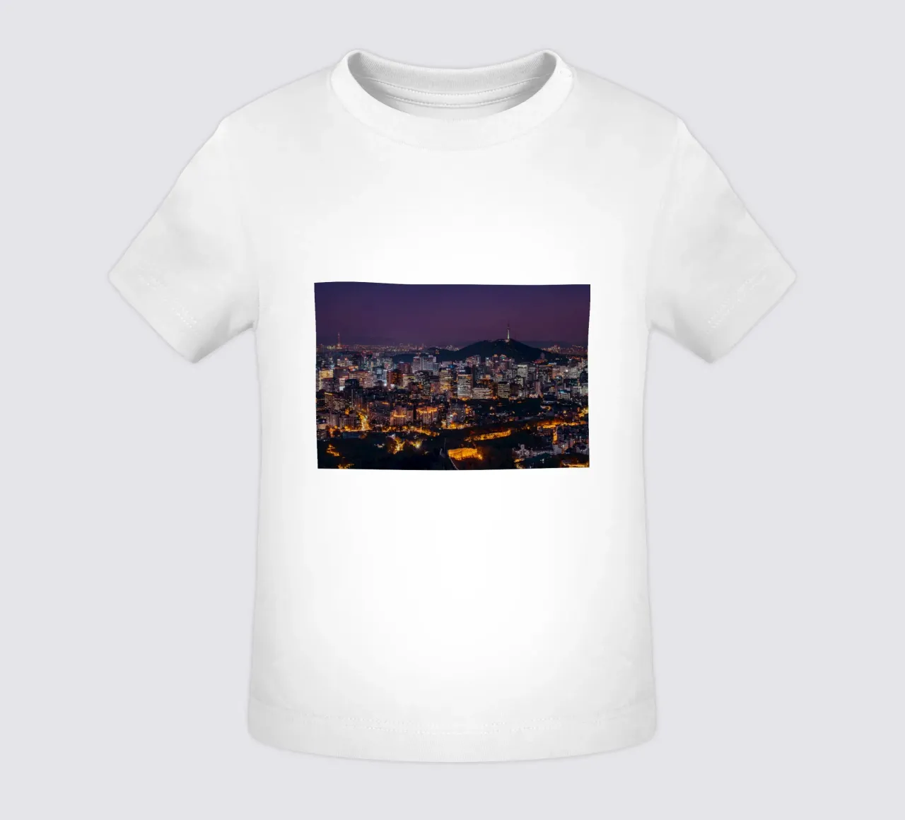 Skyline notturno della città di Seul, Corea del Sud maglietta neonato da mbgraphx2