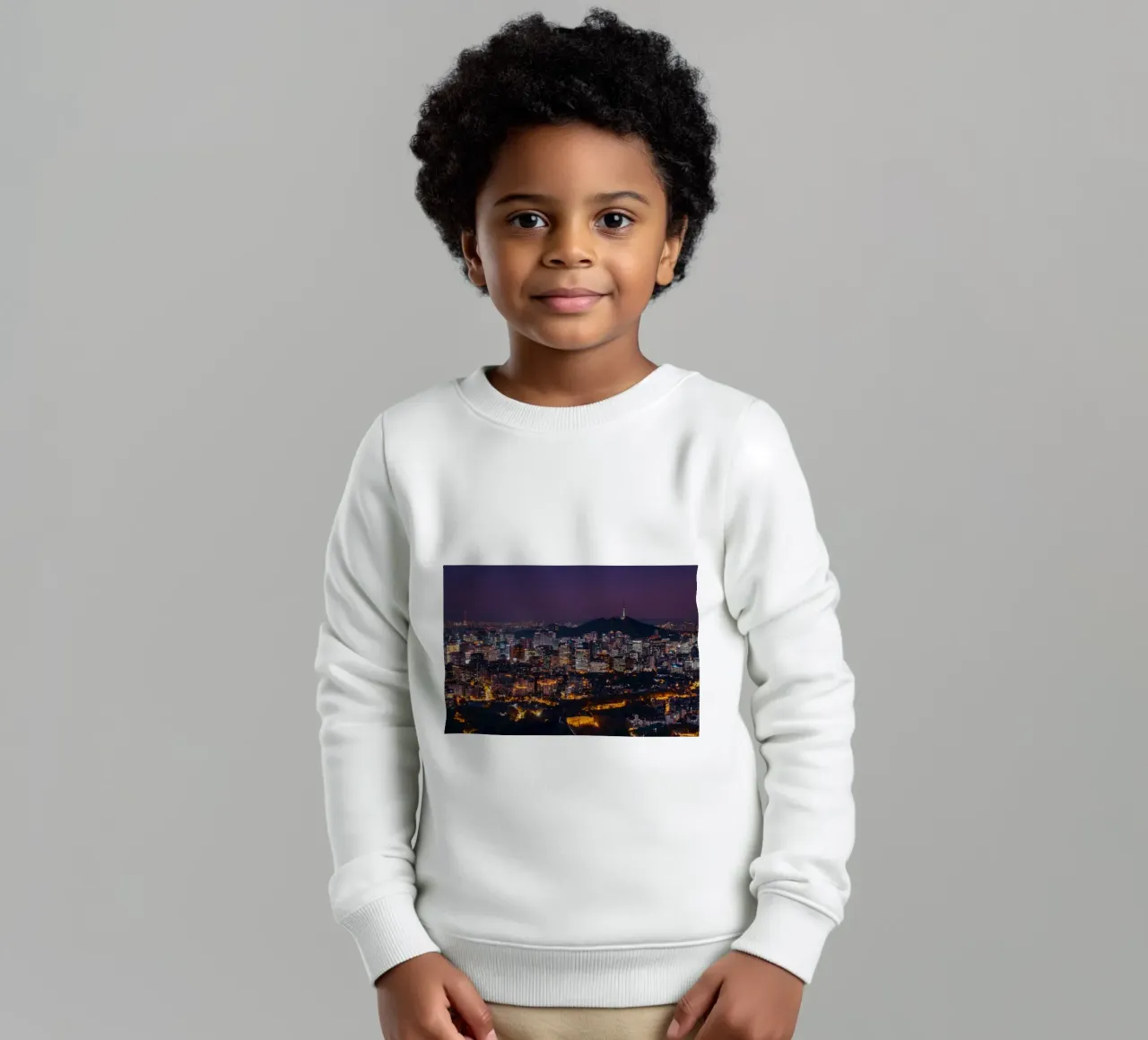 Skyline notturno della città di Seul, Corea del Sud felpa bambino da mbgraphx2