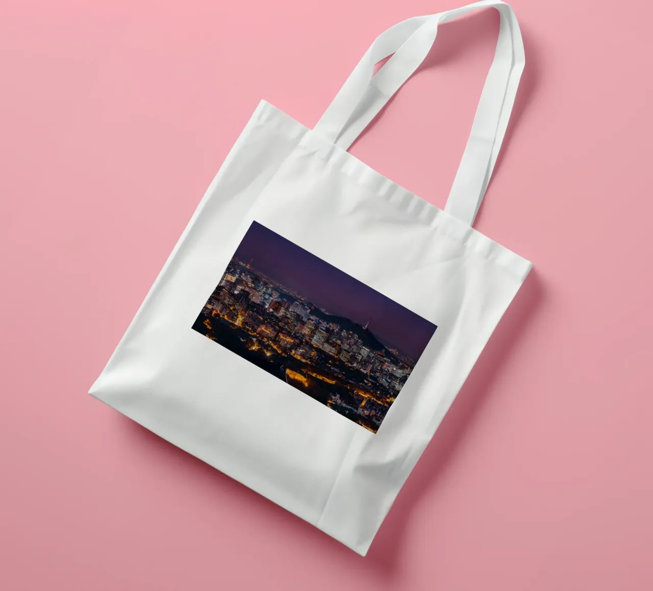 Skyline notturno della città di Seul, Corea del Sud borsa in juta da mbgraphx2