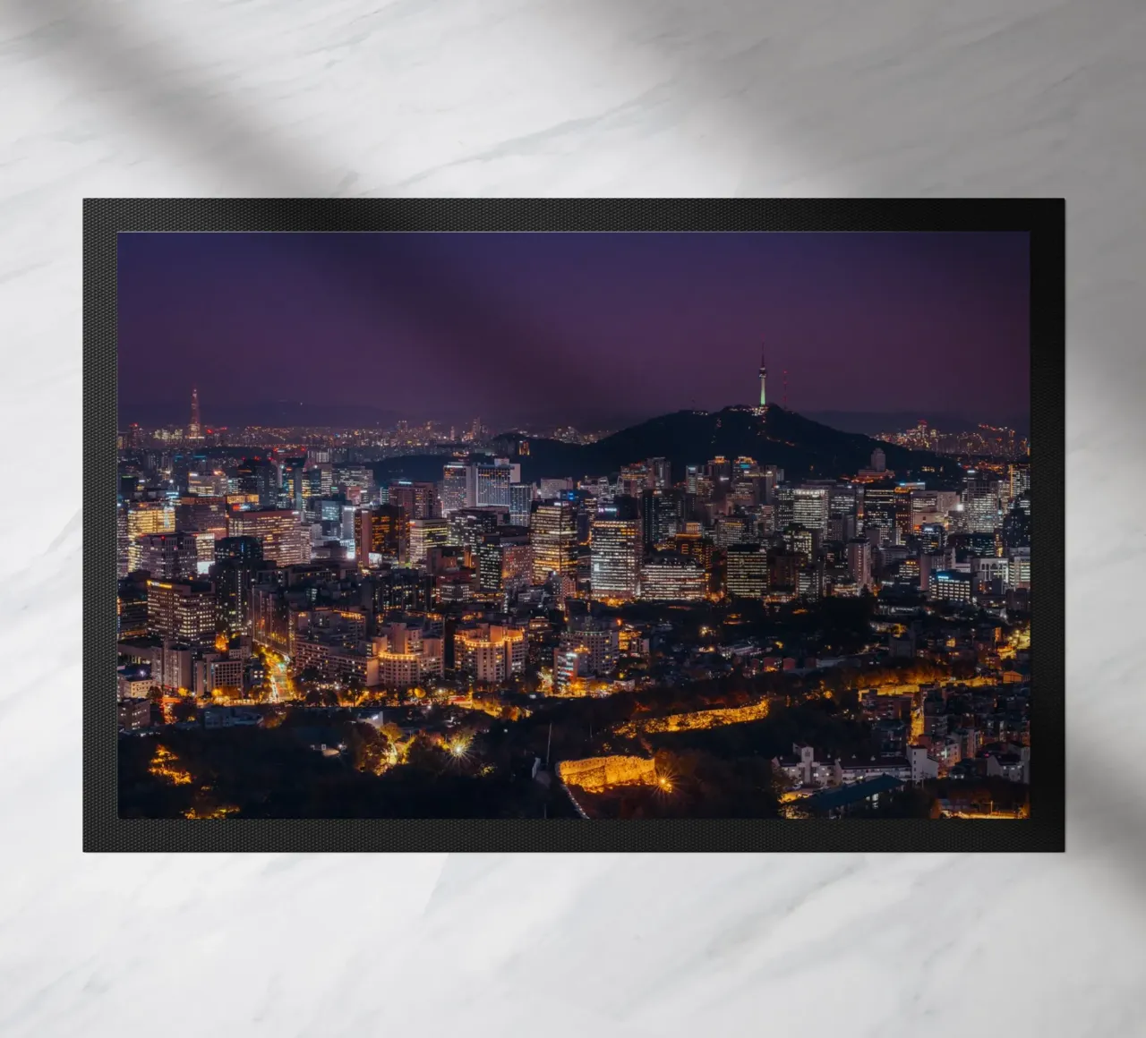 Skyline notturno della città di Seul, Corea del Sud zerbino da mbgraphx2