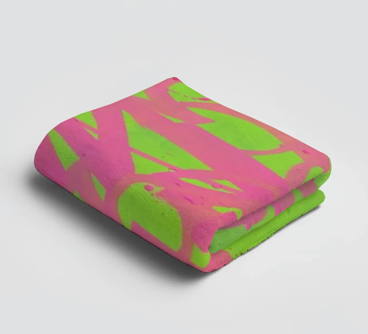 Graffito towel by UrbanART