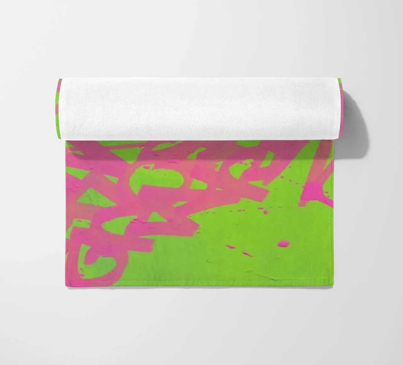 Graffito Strandtuch von UrbanART