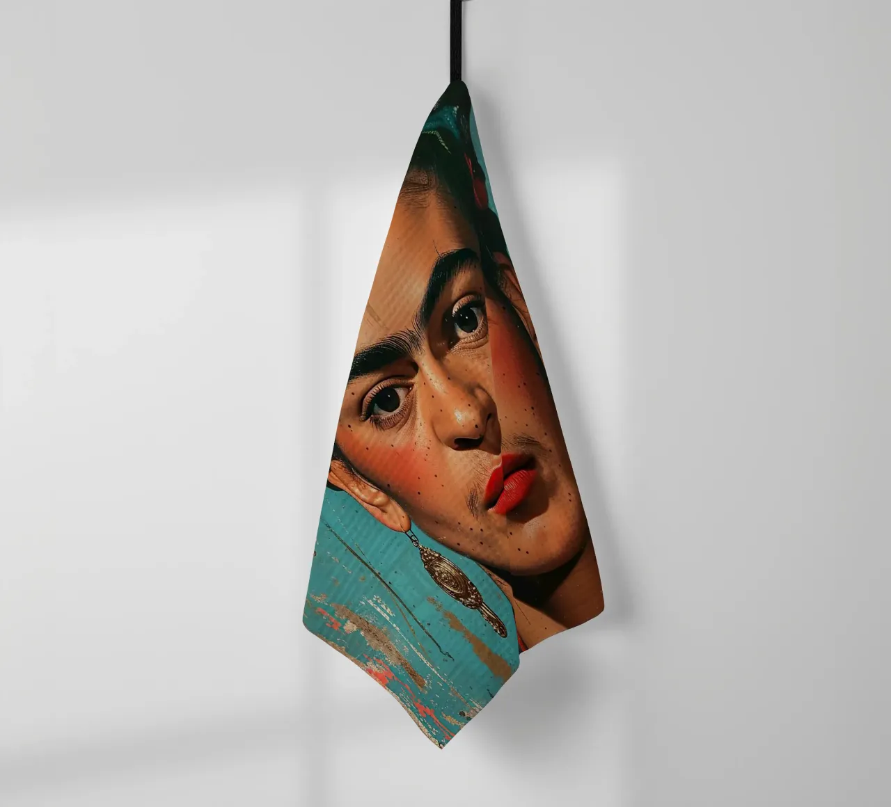 Frida Kahlo "Revolutionary Soul" torchon de Fantasias Florales