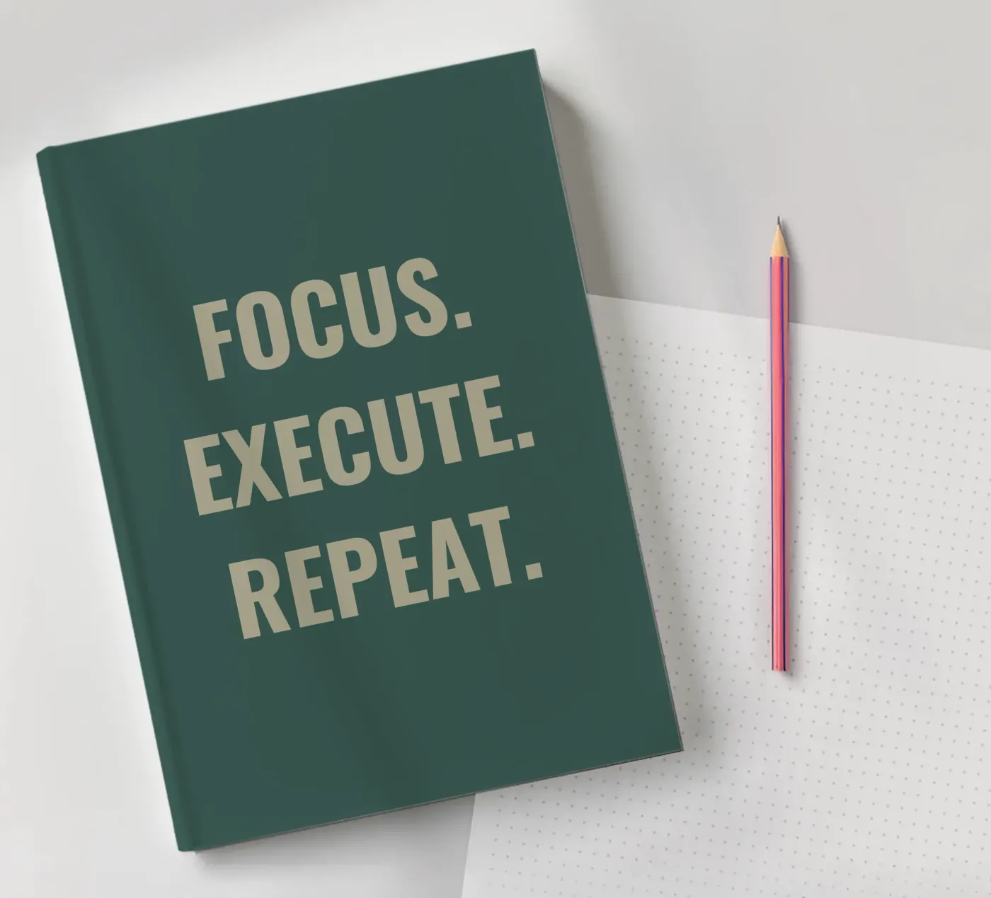FOCUS. EXECUTE. REPEAT. notitieboek van Simple