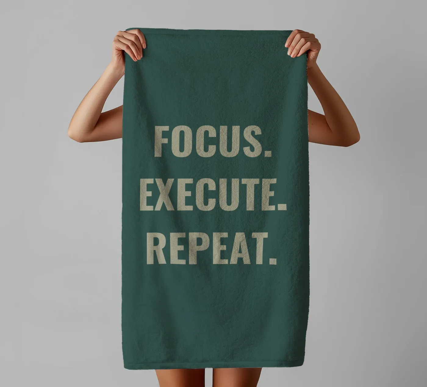 FOCUS. EXECUTE. REPEAT. Handtuch von Simple