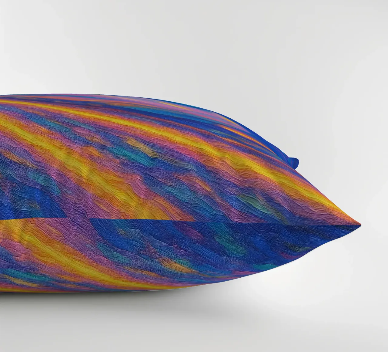 Treno proiettile al neon in corsa in una notte stellata e vorticosa cuscino da Vincent’s Universe