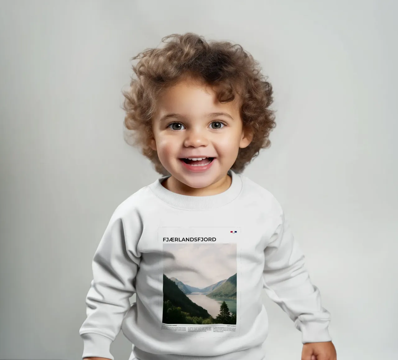 Fjaerlandsfjord: Typography felpa neonato da FujiType