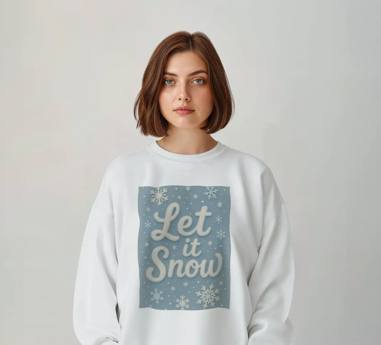 Morbide scritte invernali sulla neve felpa da Nordic Noel Studio