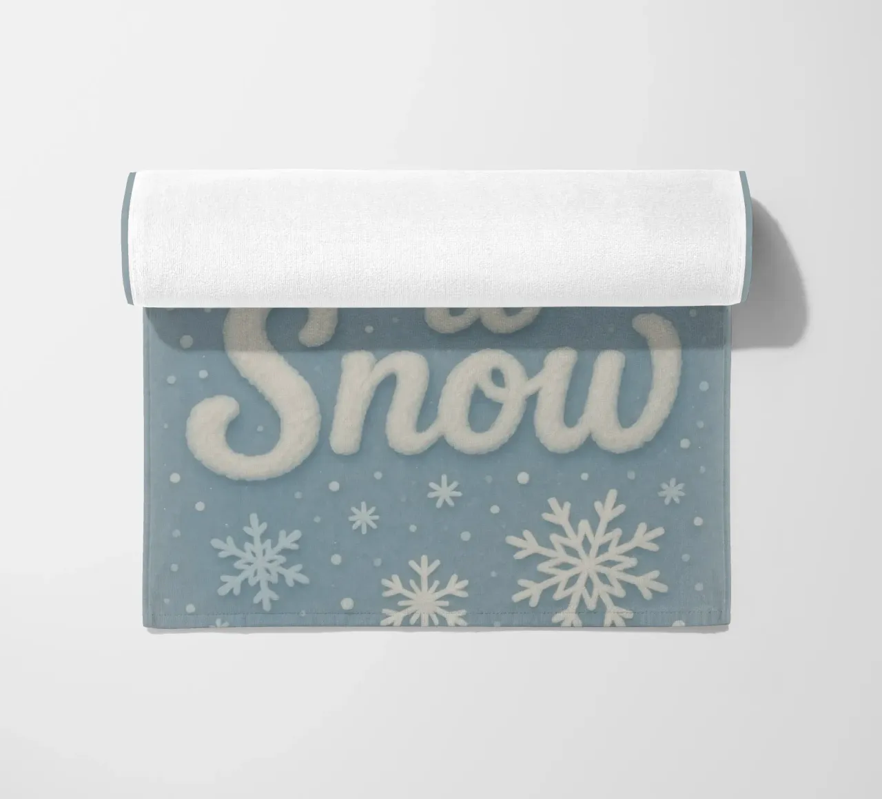 Morbide scritte invernali sulla neve telo mare da Nordic Noel Studio