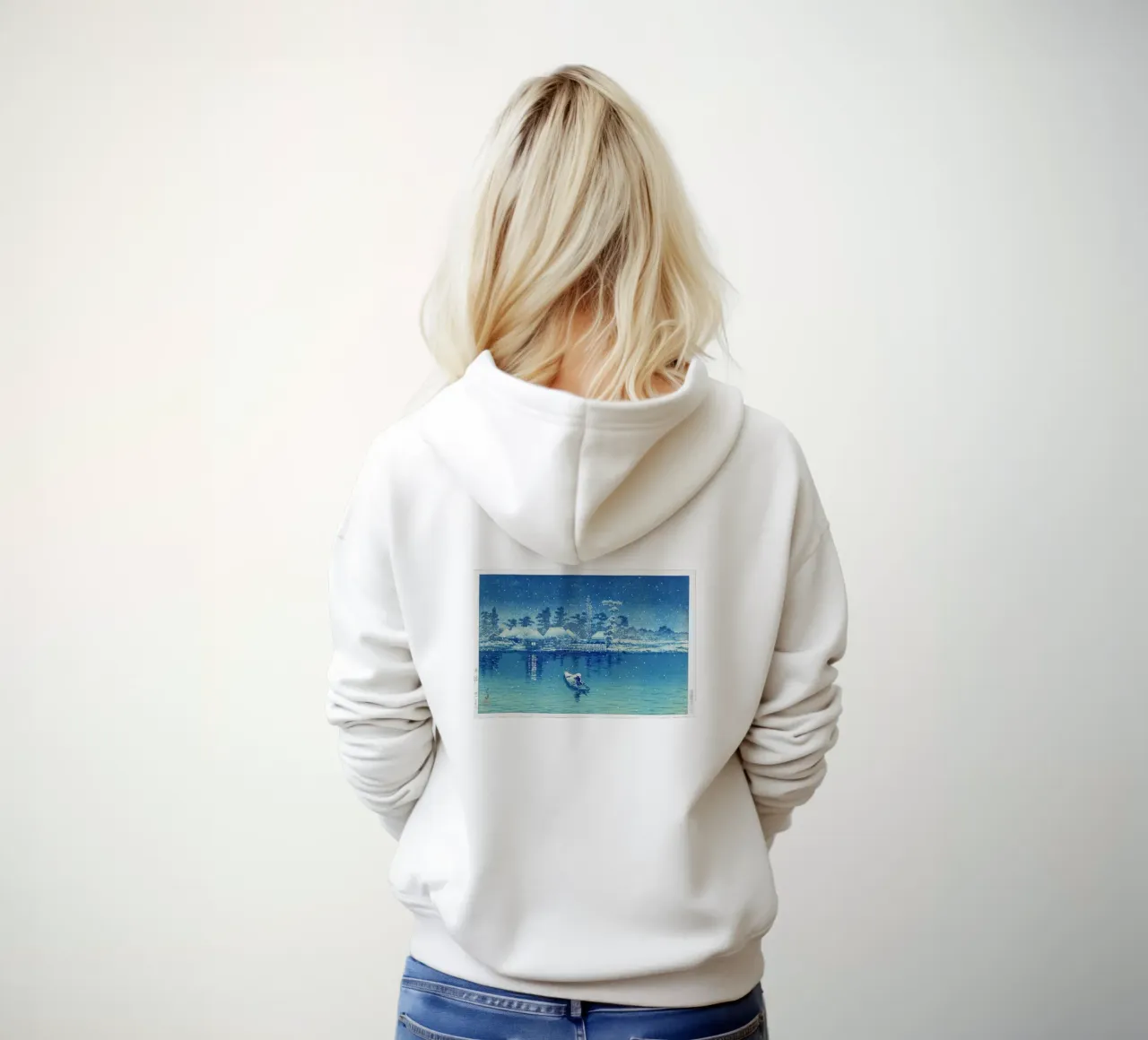 Ushibori by Kawase Hasui felpa con cappuccio da Haru Prints