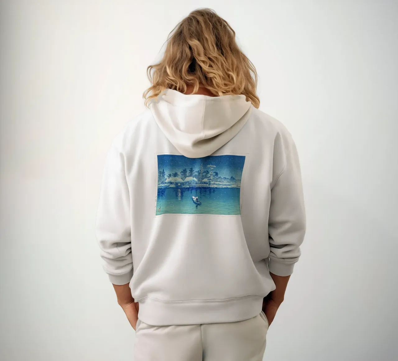 Ushibori by Kawase Hasui felpa con cappuccio da Haru Prints