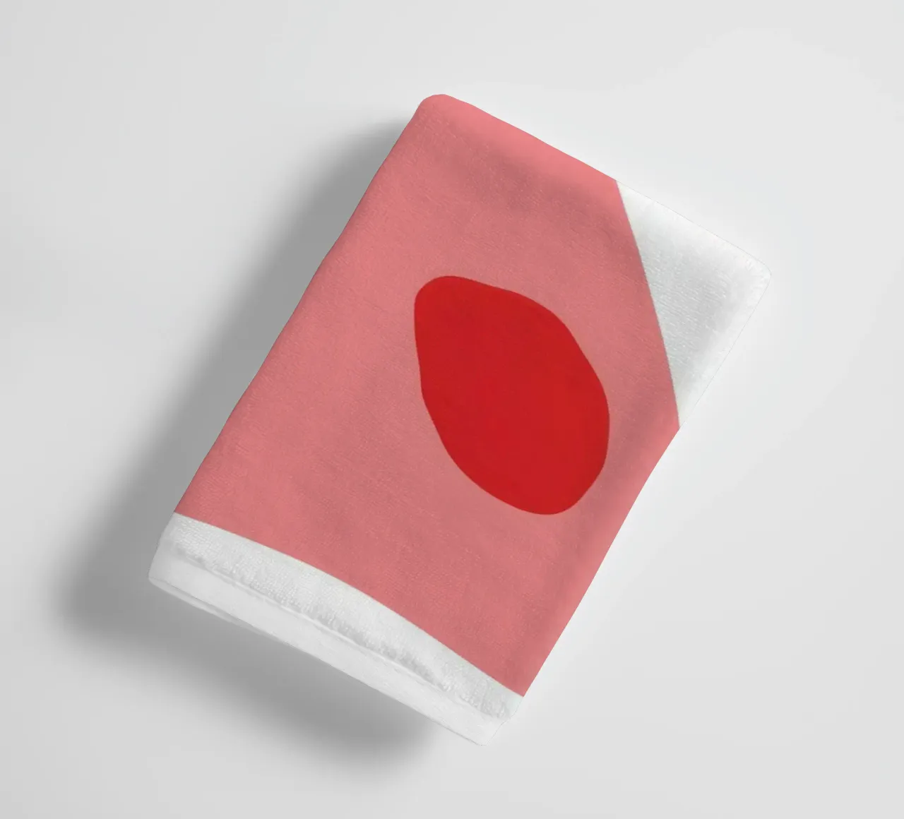 Speelse vormcompositie badhanddoek van Sky Velour