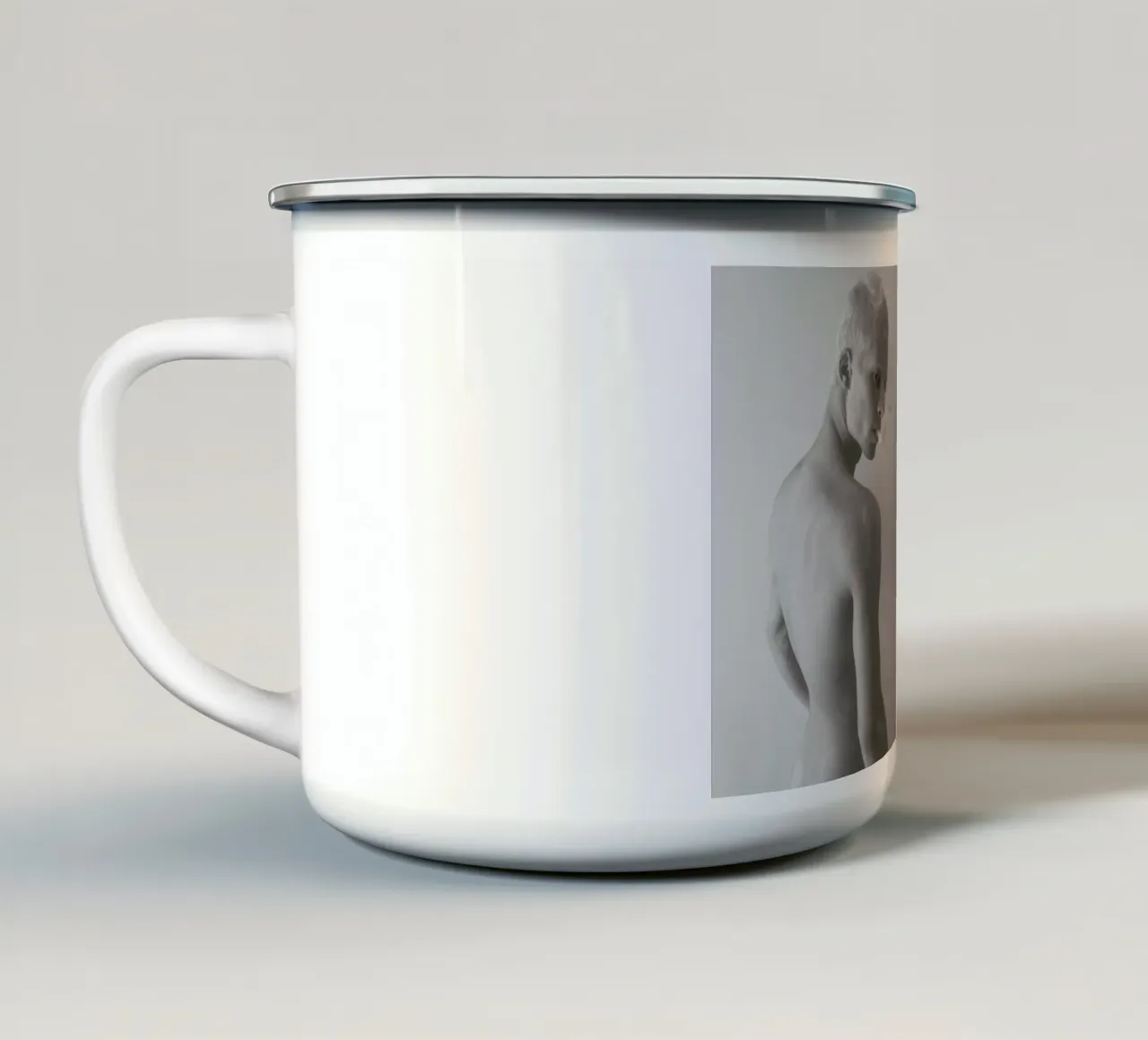 Smoke tazza in smalto da George Griefy