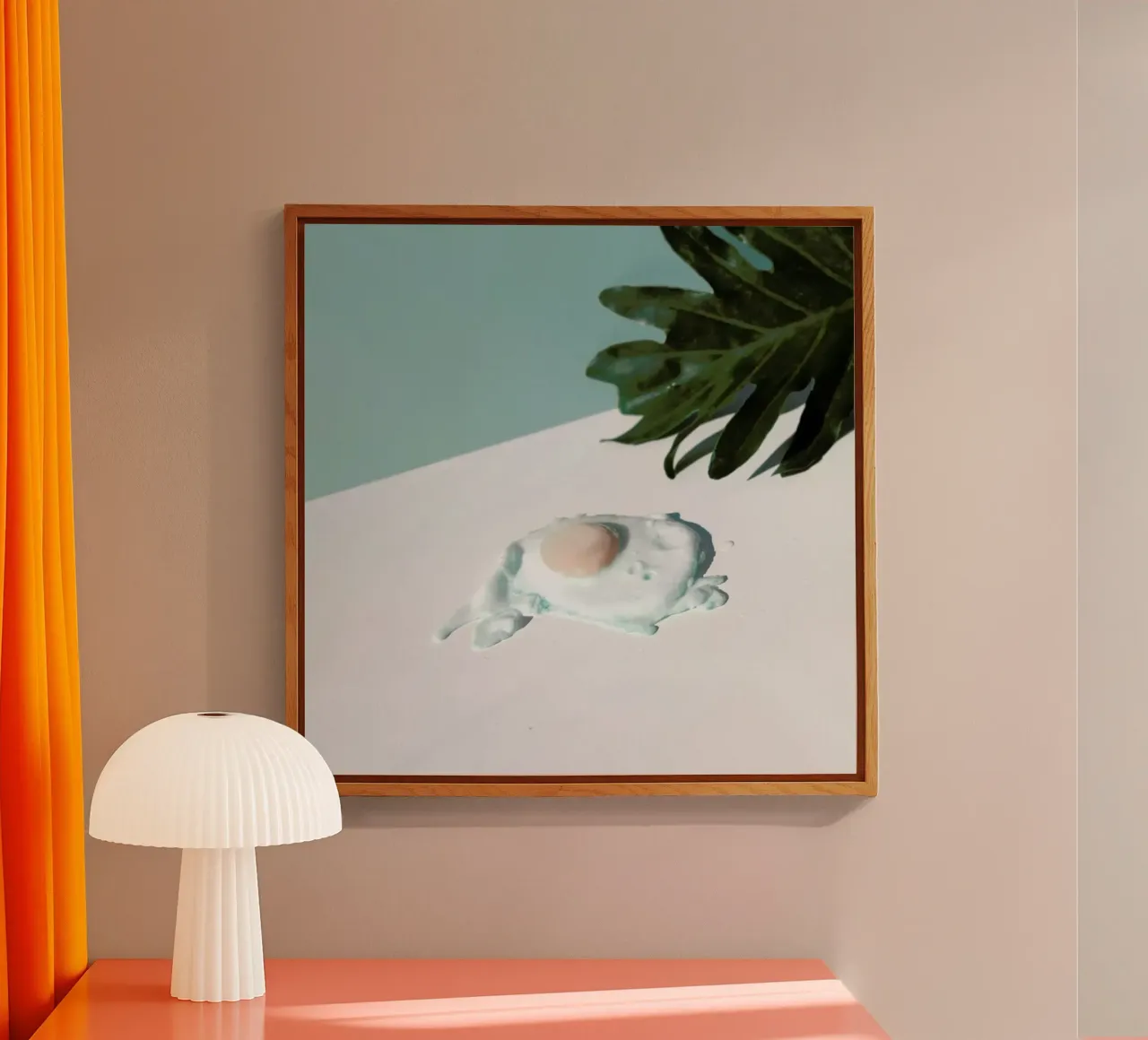 Eggs Are Blue plexiglass da George Griefy