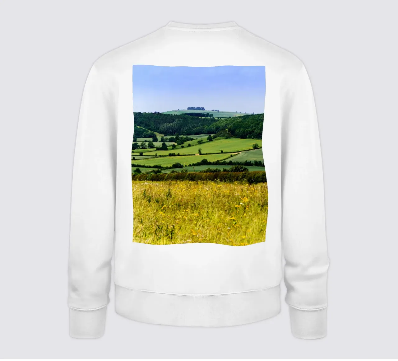 Paesaggio delle colline verdi felpa da The art seasons