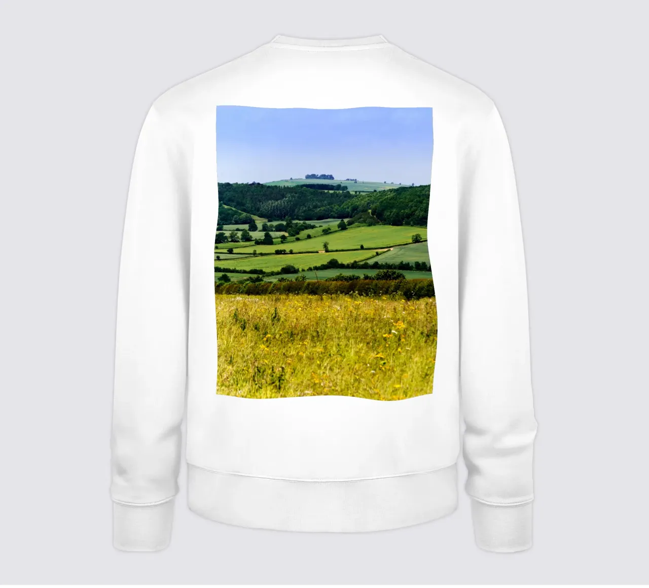Paesaggio delle colline verdi felpa da The art seasons