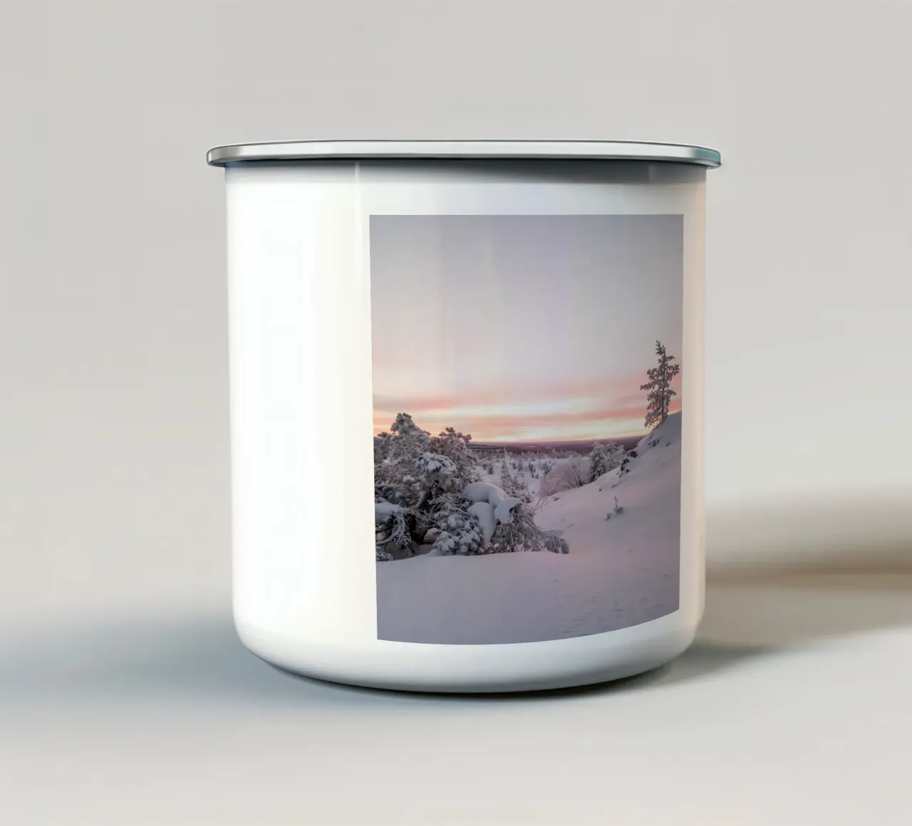 Paesaggio invernale all'alba tazza in smalto da The art seasons