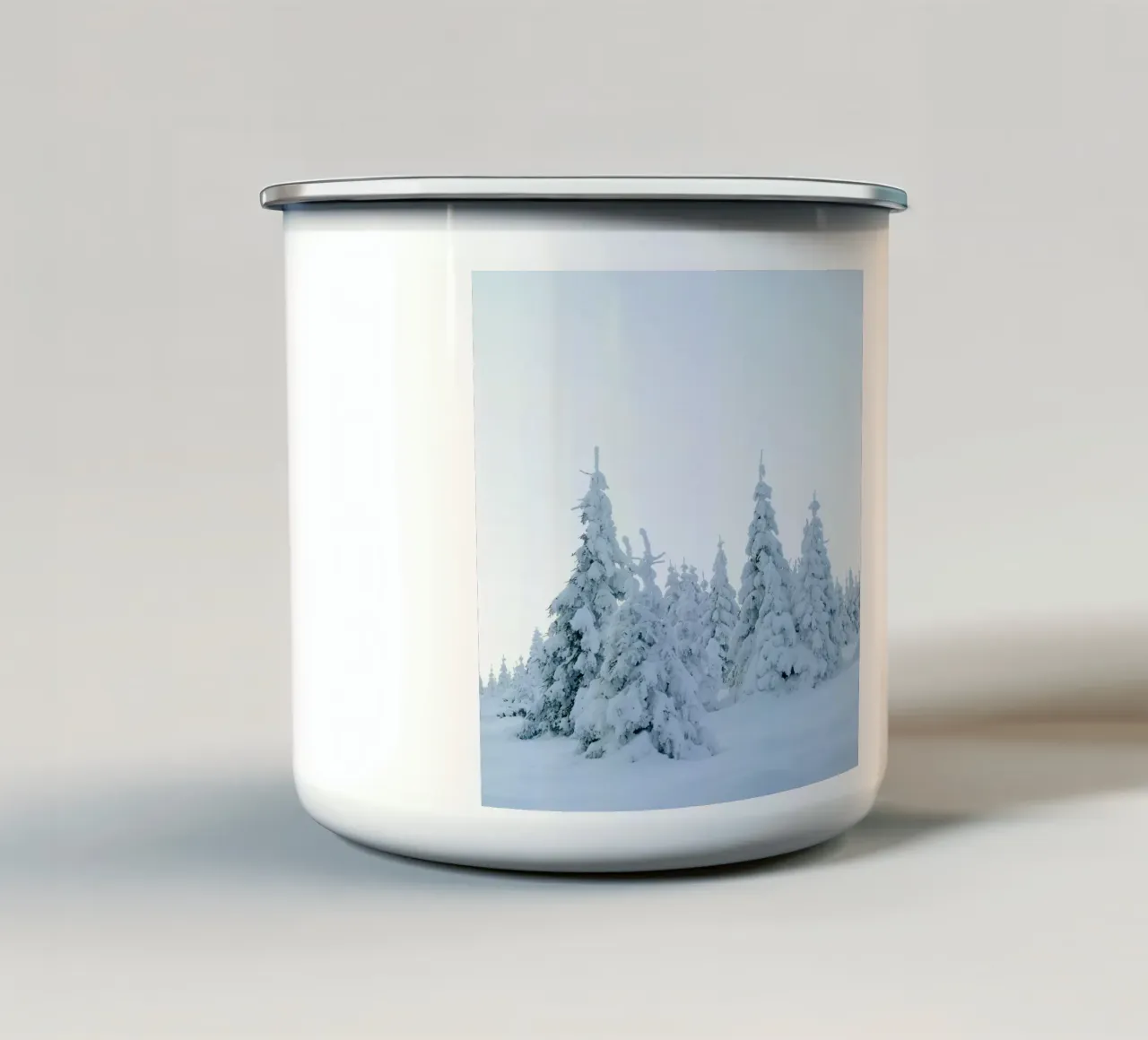 Foresta invernale minimalista tazza in smalto da The art seasons