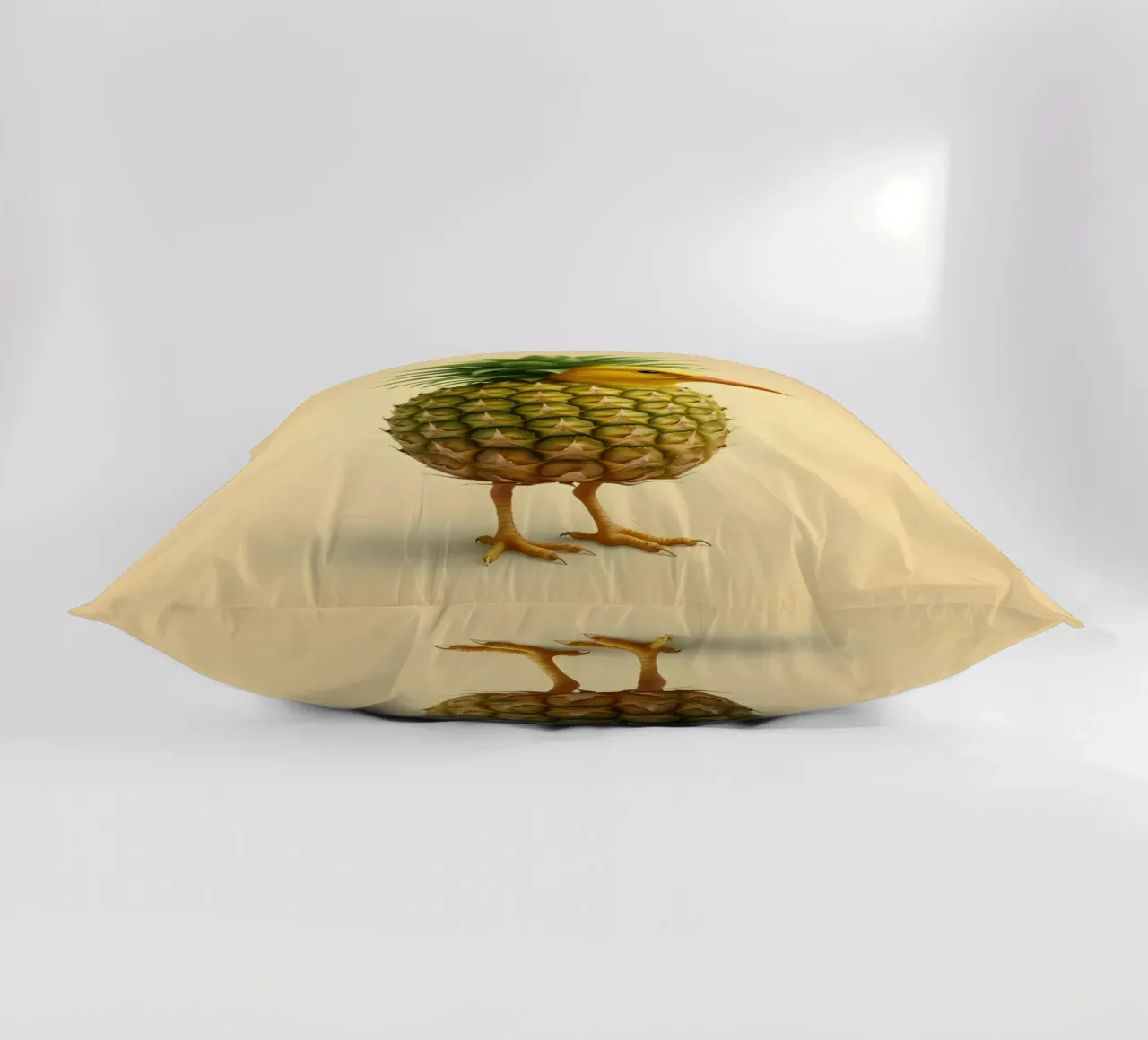 Ananas Bird Art - Design di frutta tropicale cuscino da Fruit Fusion Creatures