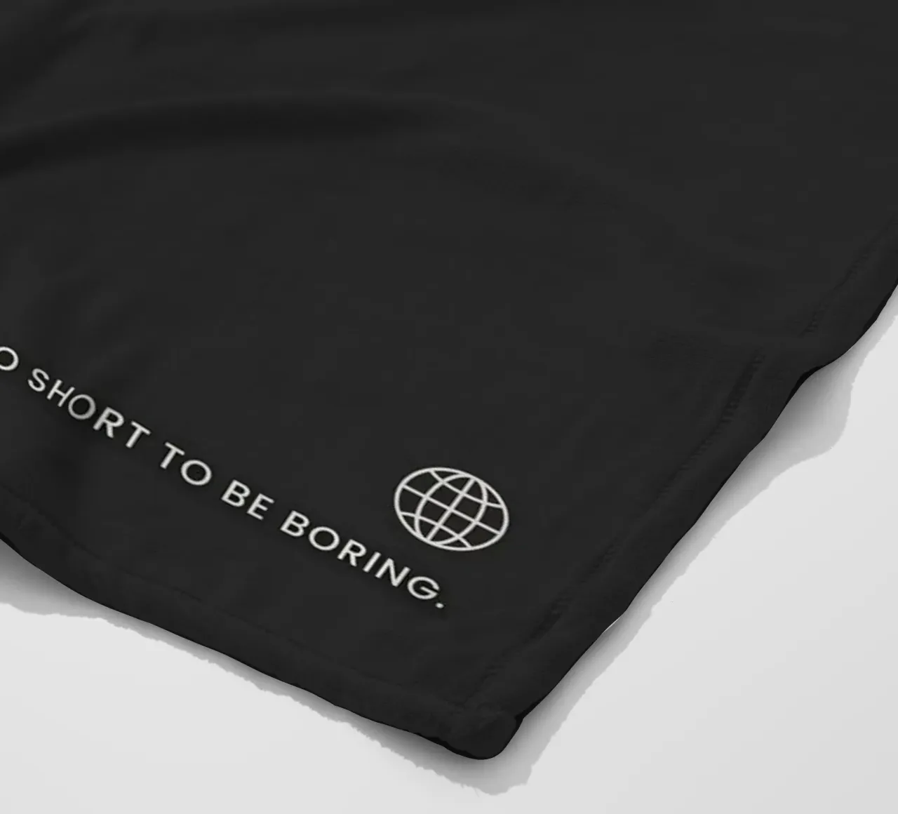 LIFE IS TOO SHORT TO BE BORING coperta in pile da ARTEVO