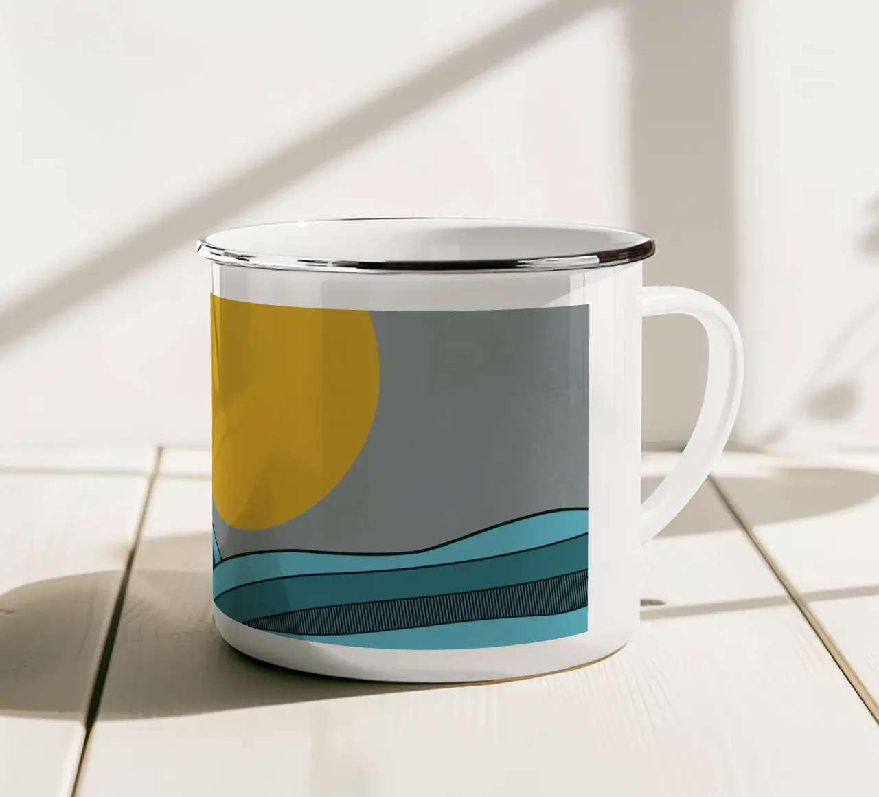 The Ocean, Waves and Sun tazza in smalto da Petra Lang - Design