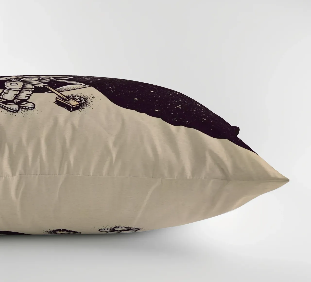 Enkel Dika - Space Dust cuscino da The Artcircle