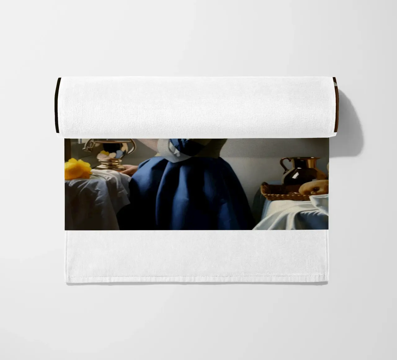 un giovane servitore telo mare da The Dinda