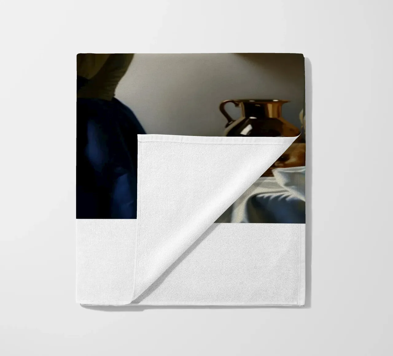 un giovane servitore telo mare da The Dinda