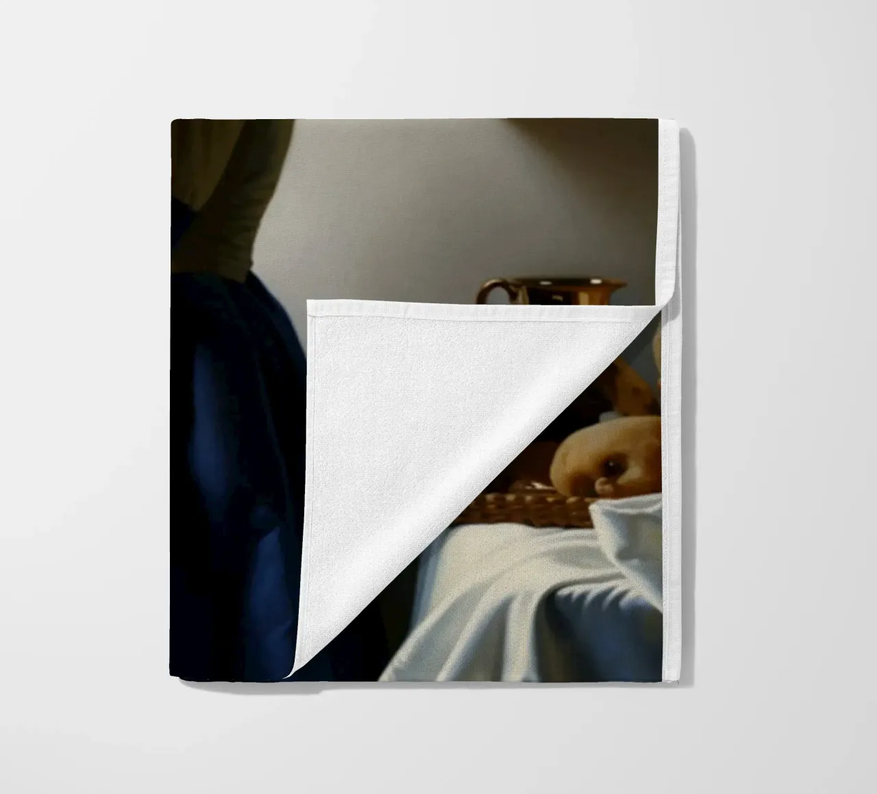 un giovane servitore telo mare da The Dinda