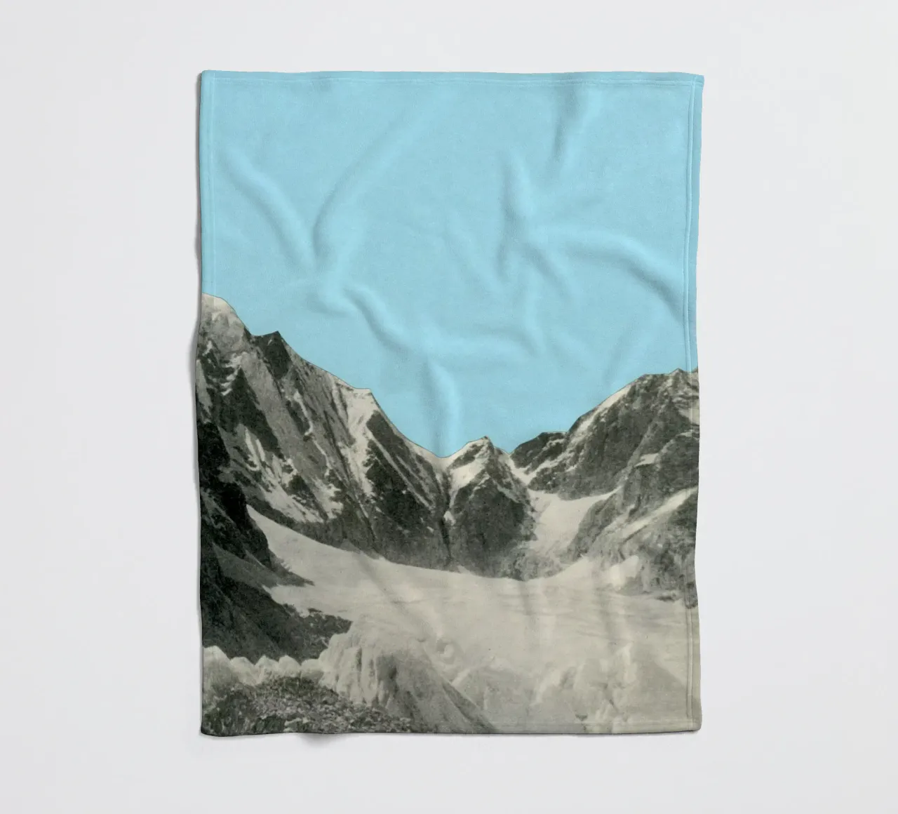 Cieli blu coperta in pile da Cassia Beck Collage