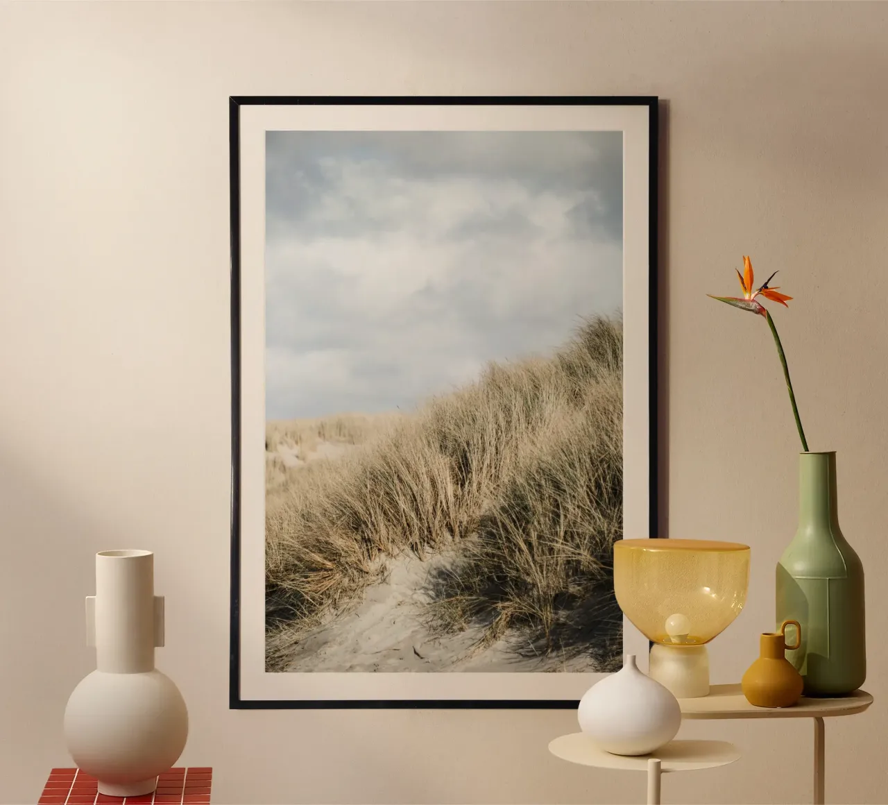 DünenLandschaft - Texel Poster mit Holzrahmen von stine wiemann