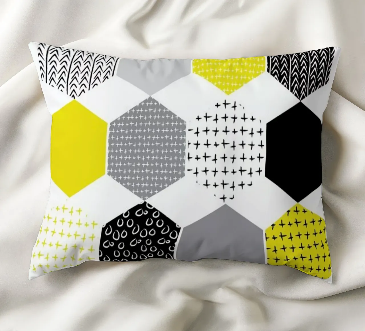 Yellowhex cuscino da Maria Kritzas