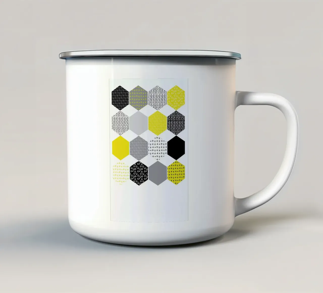 Yellowhex tazza in smalto da Maria Kritzas
