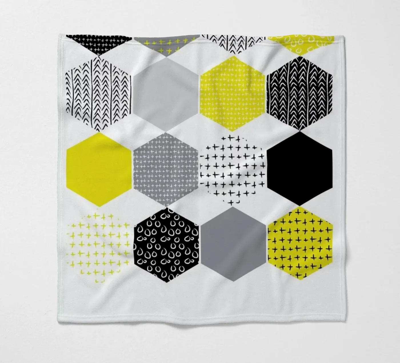 Yellowhex Fleecedecke von Maria Kritzas