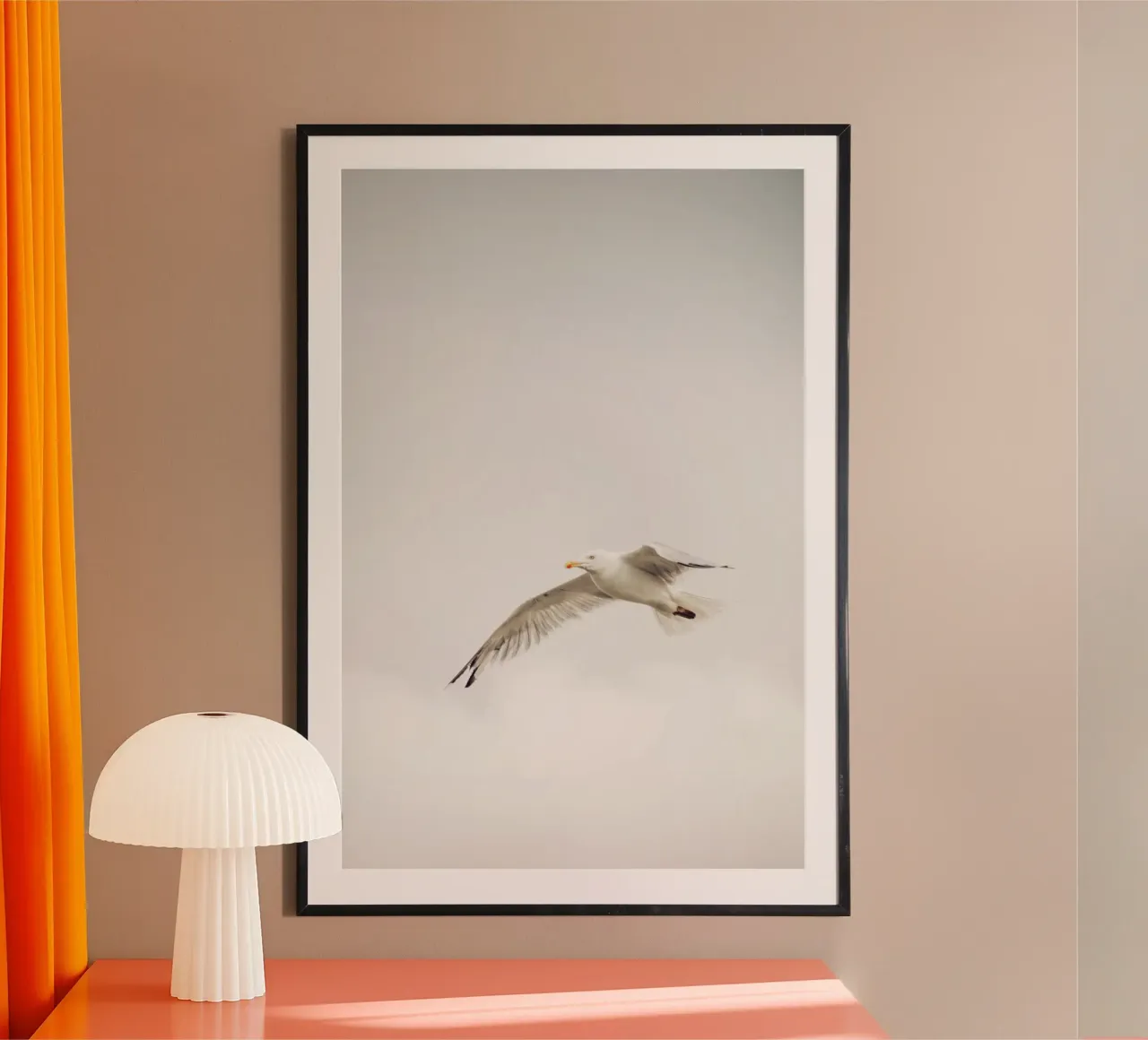 SoloMöwe - Dänemark Poster mit Holzrahmen von stine wiemann