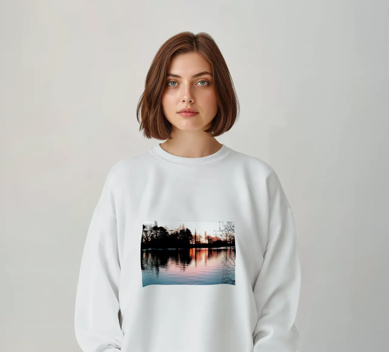 ONGELOOFLIJK LICHT. sweatshirt van THIERRY VOBMANN.MY BEST PHOTOS.