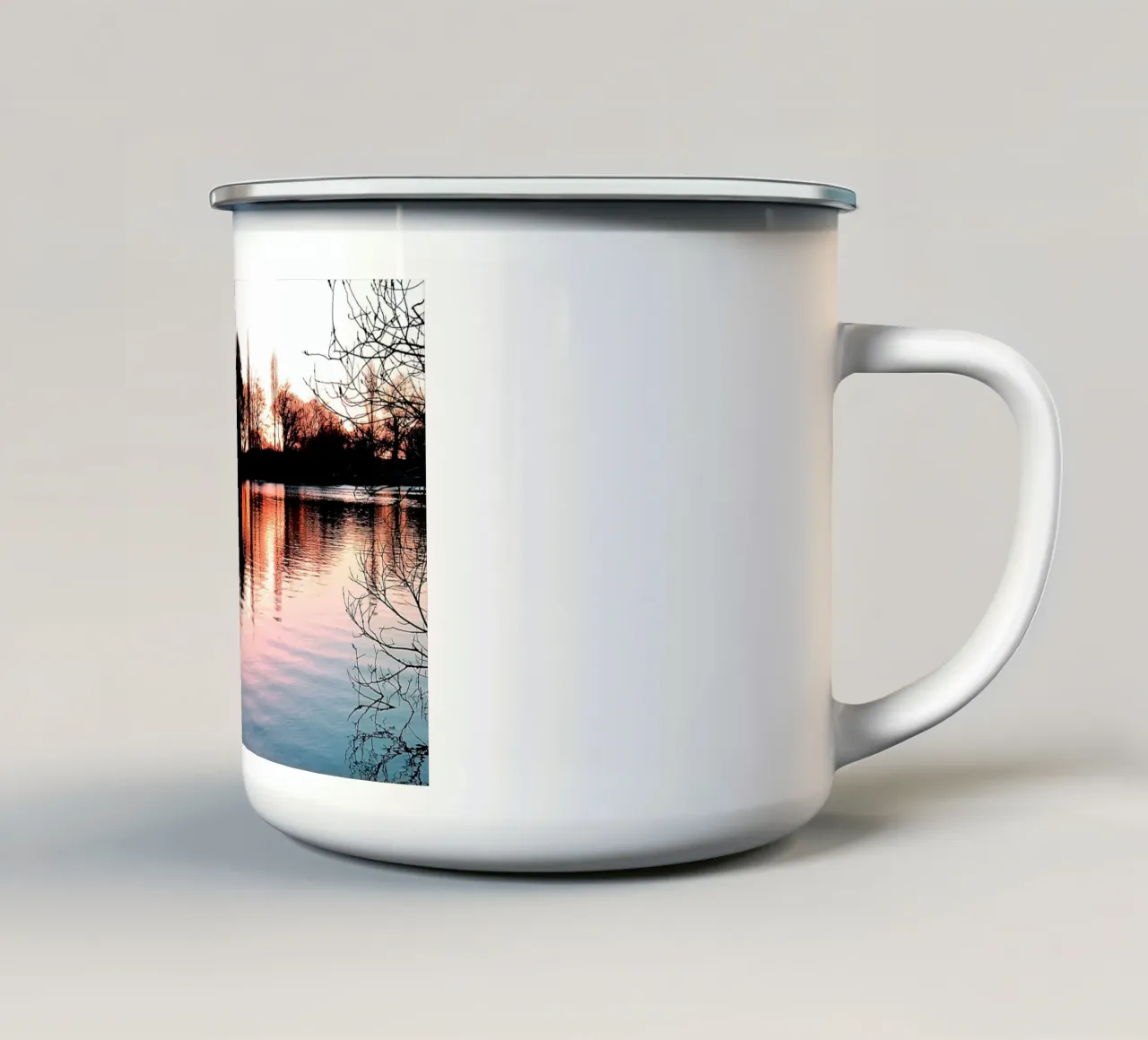 LUCE INCREDIBILE. tazza in smalto da THIERRY VOBMANN.MY BEST PHOTOS.