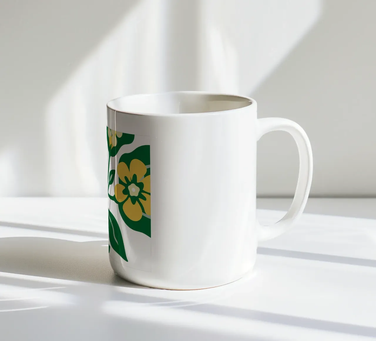 Sfondo con tema floreale fresco tazza in ceramica da SPECIAL FLOWER PATTERNS