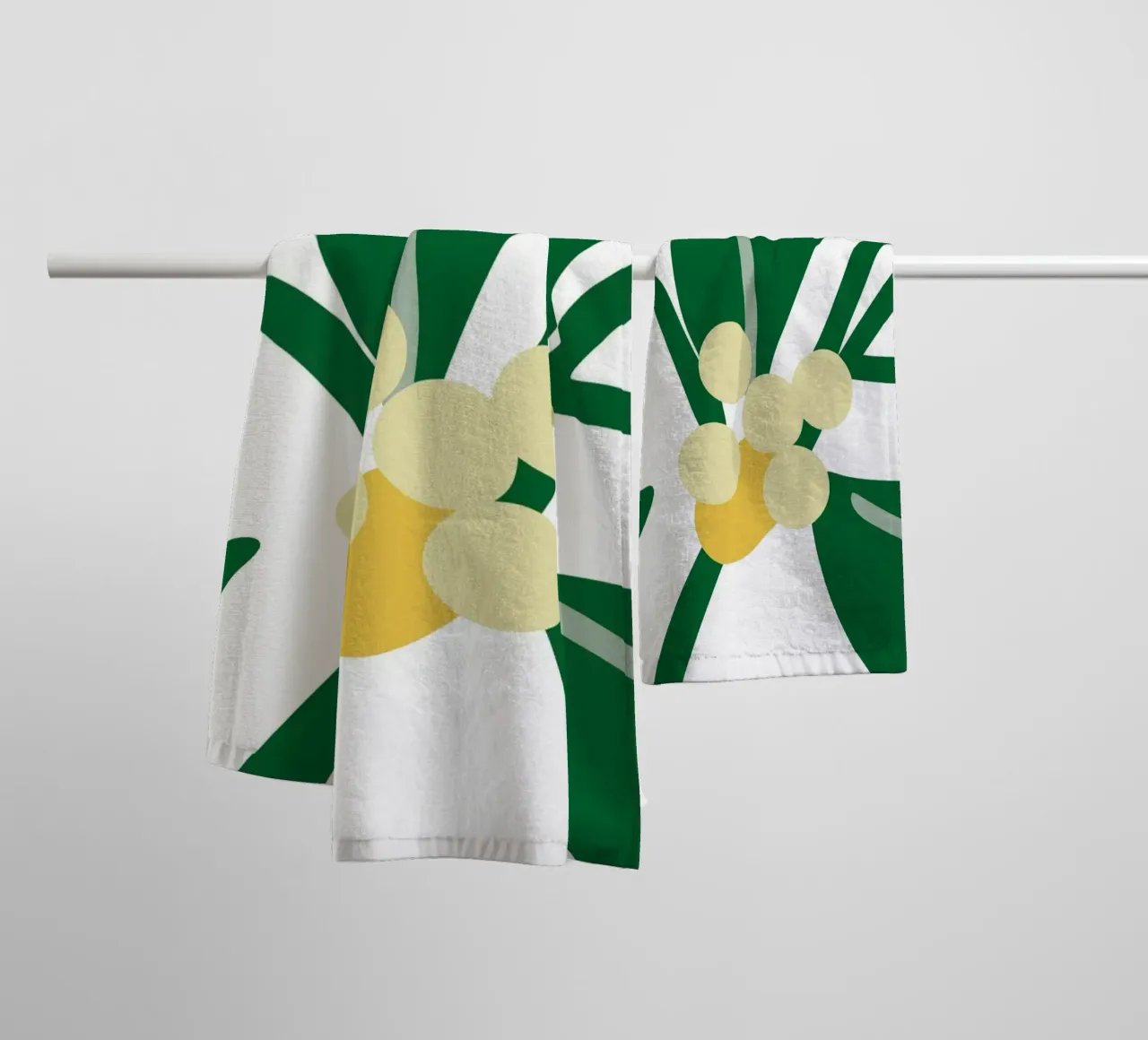 Sfondo con tema floreale fresco asciugamano da bagno da SPECIAL FLOWER PATTERNS